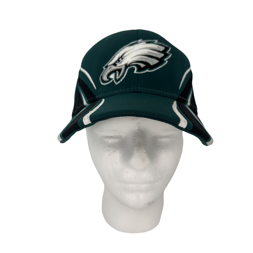 Philadelphia Eagles Hat Cap Fitted One Size Green Black NFL Football Reebok Mens